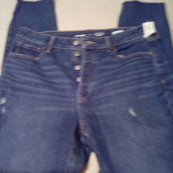 Old navy jeans size 12  NET - Picture 1 of 6
